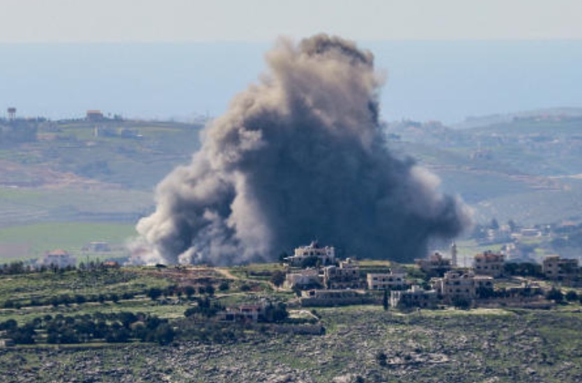 Smoke rises after Israeli strikes in Lebanon, following an escalation between Hezbollah and Israel amid the US-Israeli conflict with Iran, as seen from Marjayoun, Lebanon, Mar 5, 2026. (Reuters)