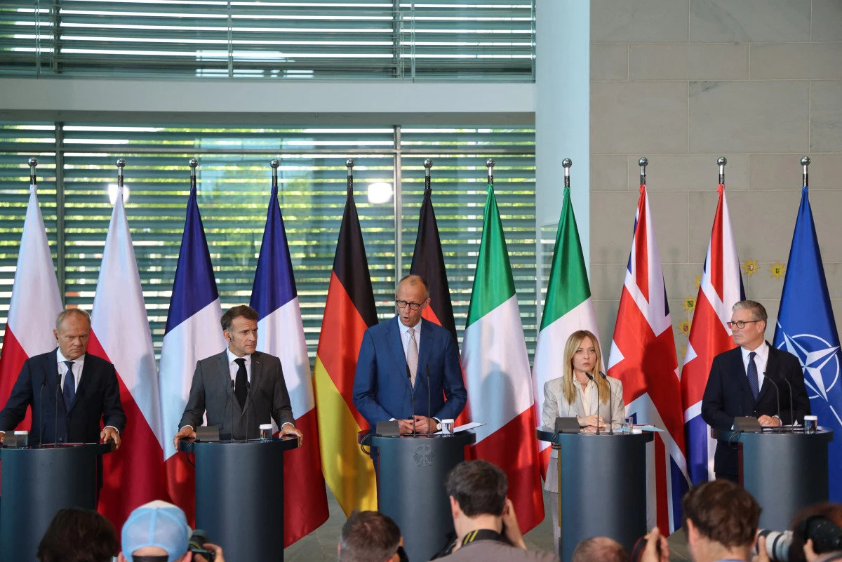 State leaders of the European Group of Five (E5) and the NATO chief meet in Berlin on June 24, 2026. (AFP)