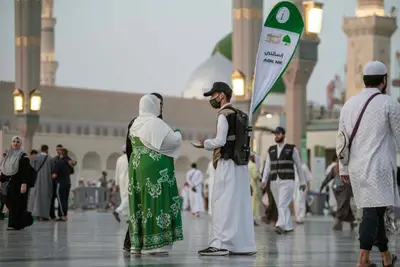 الفرق الراجلة تعزز انسيابية الحركة داخل المسجد النبوي