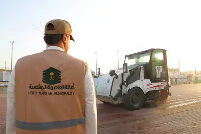 استمرار العمل باختصاص "البلديات" برسوم جمع النفايات