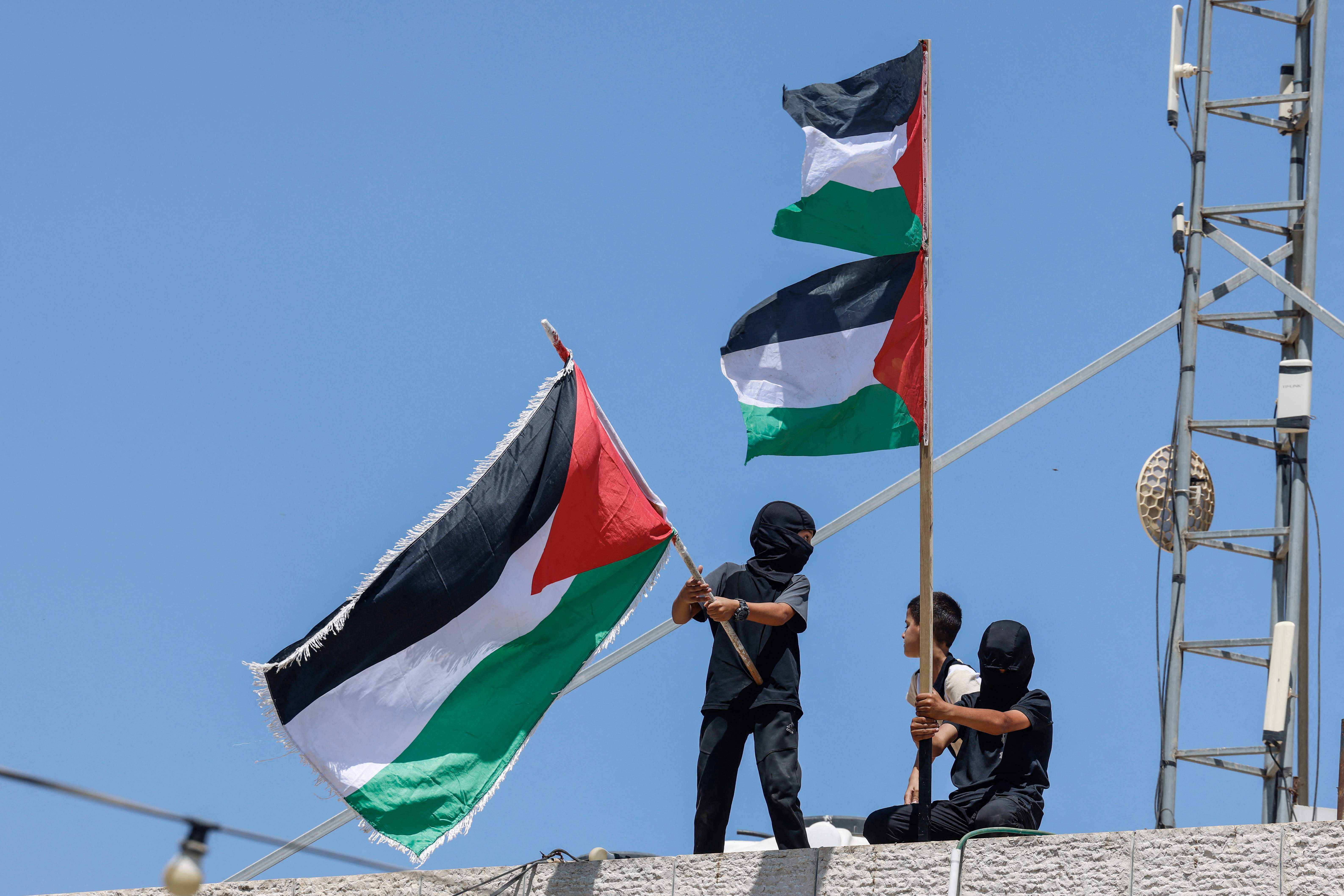 How two Israeli brothers are tightening settler grip on West Bank land