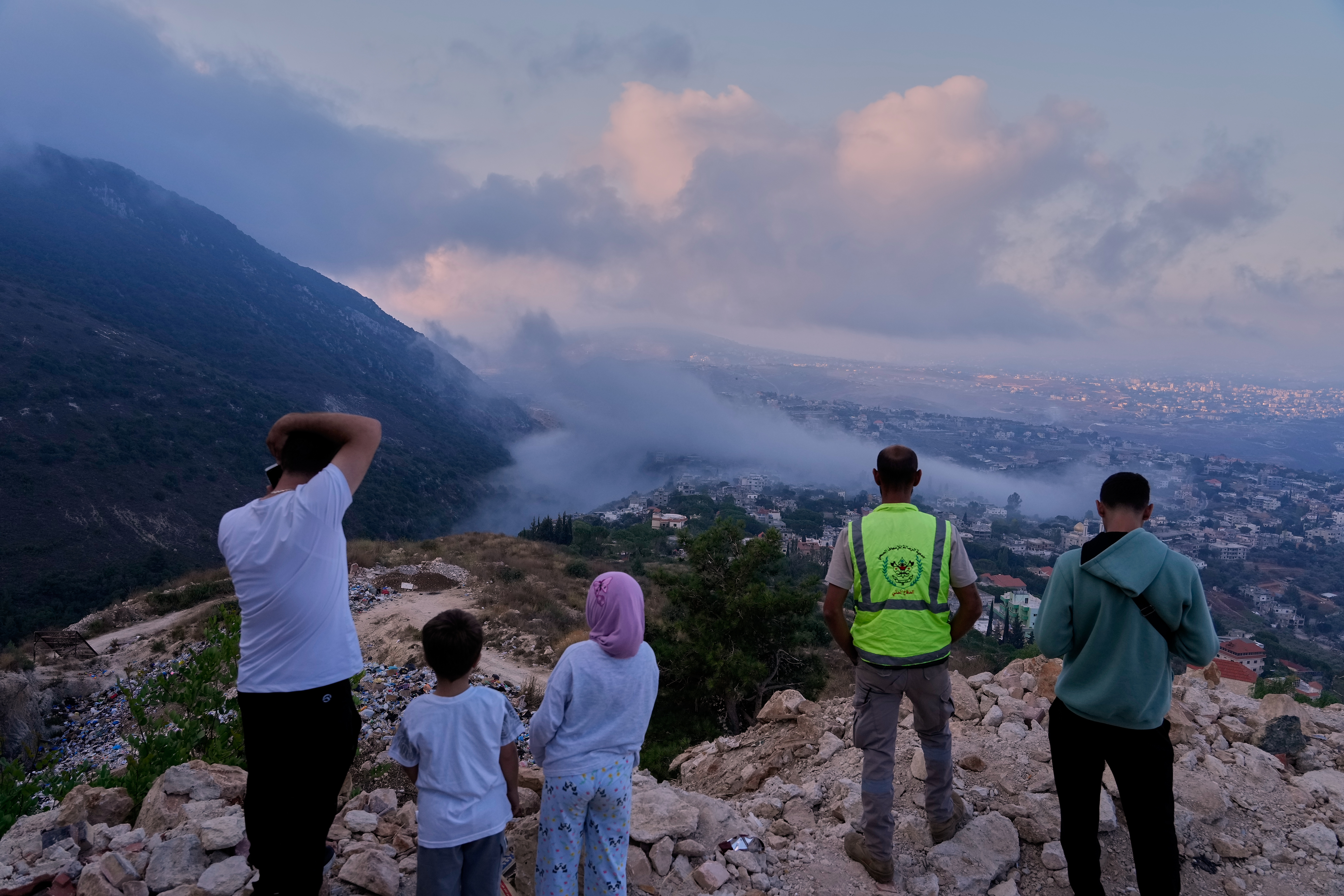 Lebanon Calls on US for Help as Israeli Strikes Kill Seven Amid Broken Truce