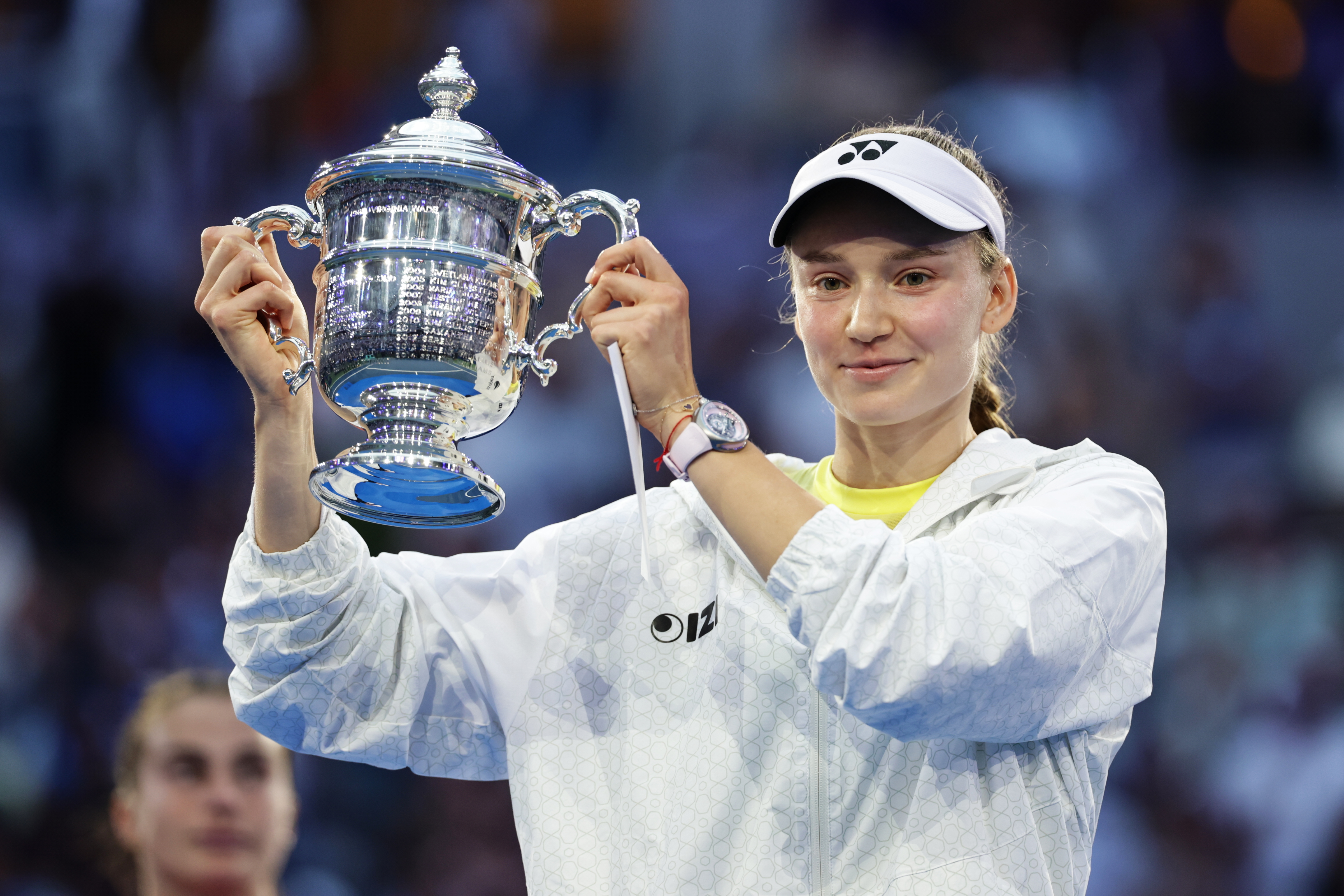 Elena Rybakina beats Aryna Sabalenka to win the US Open title and punctuate her rise to No. 1