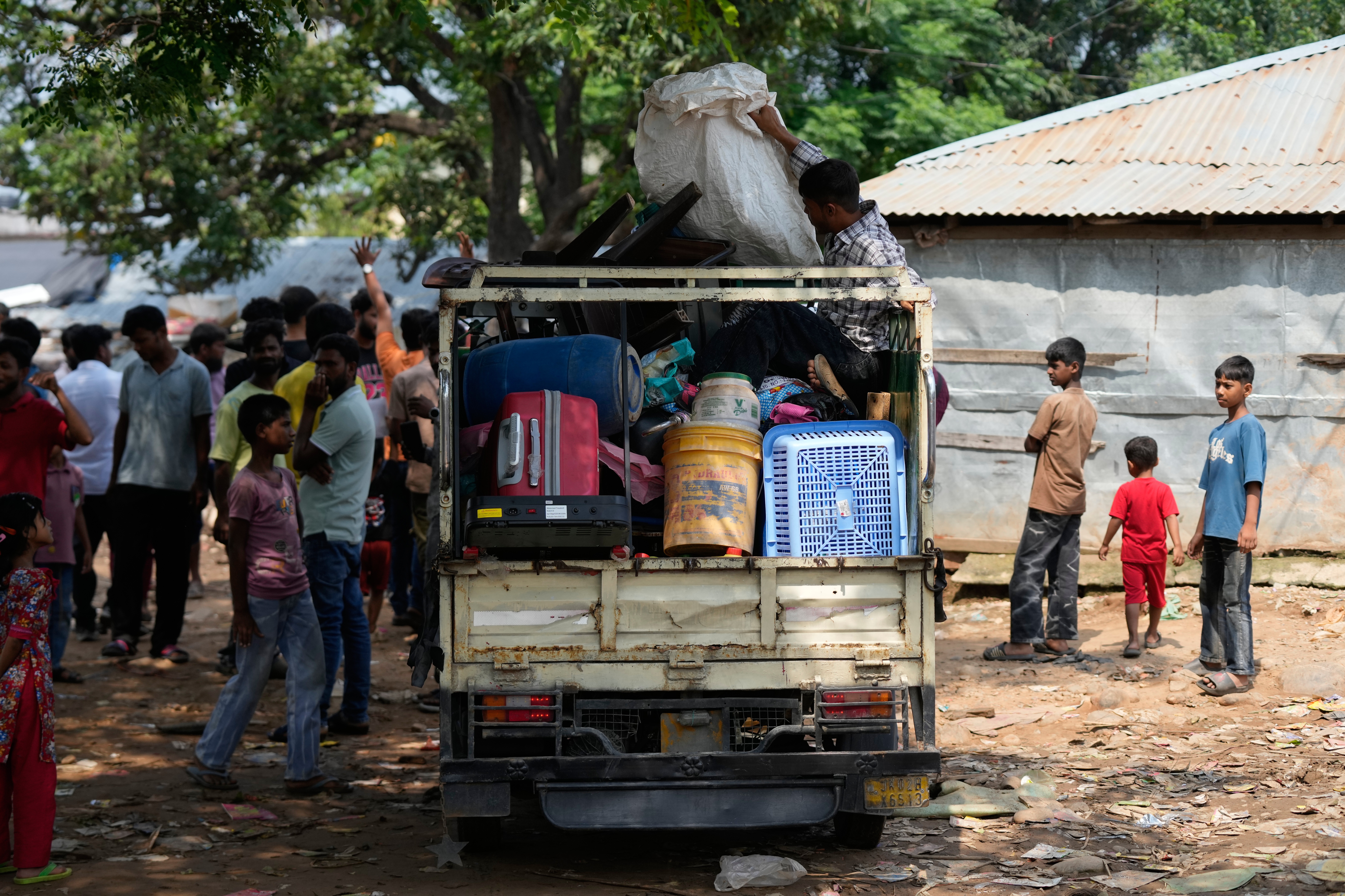 Civil society groups urge Malaysia to stop deporting Rohingyas