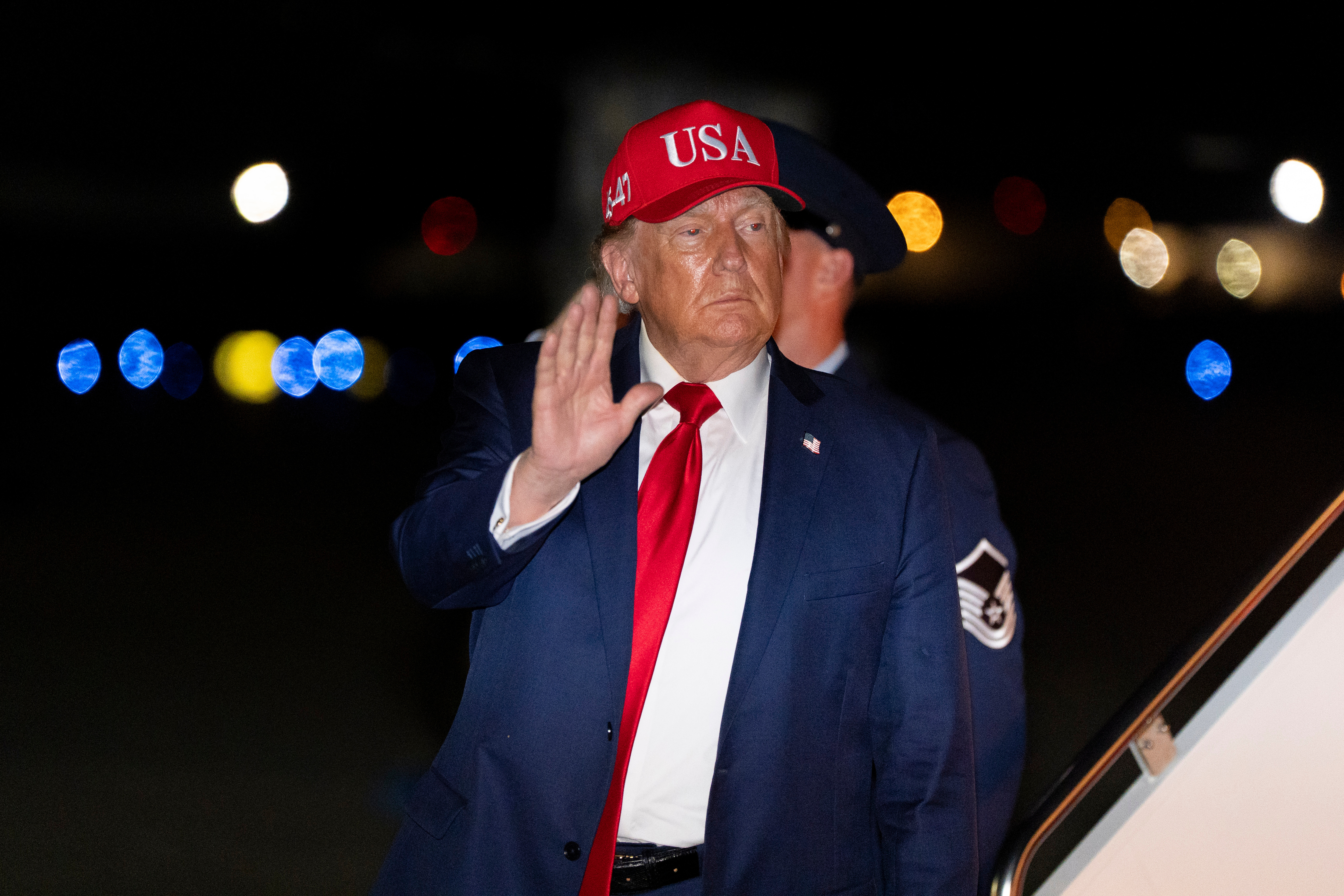 Trump berichtet von Fortschritten bei geplantem US-Stützpunkt in Polen