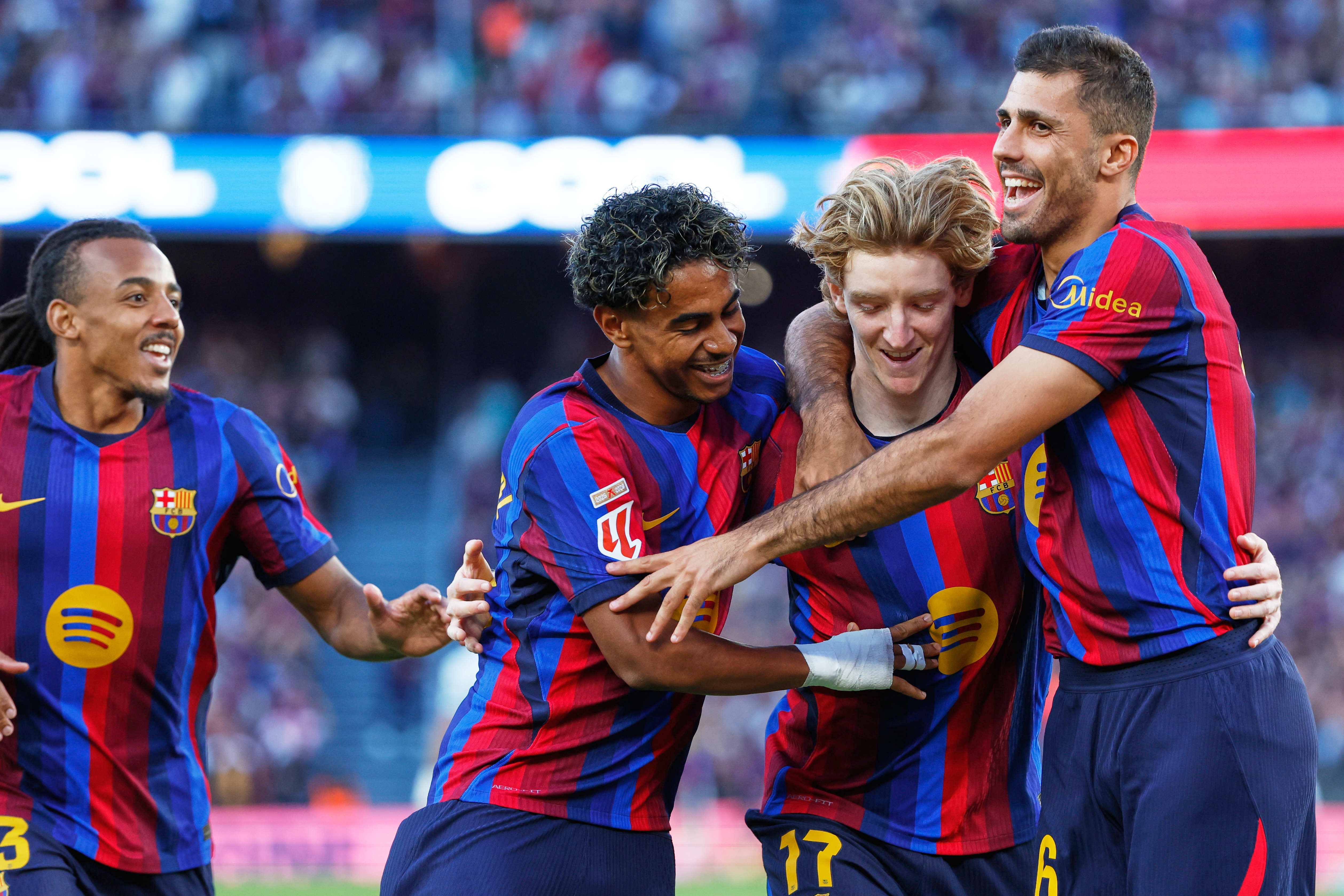 Gordon nets first Barca goal as Liga leaders beat Getafe