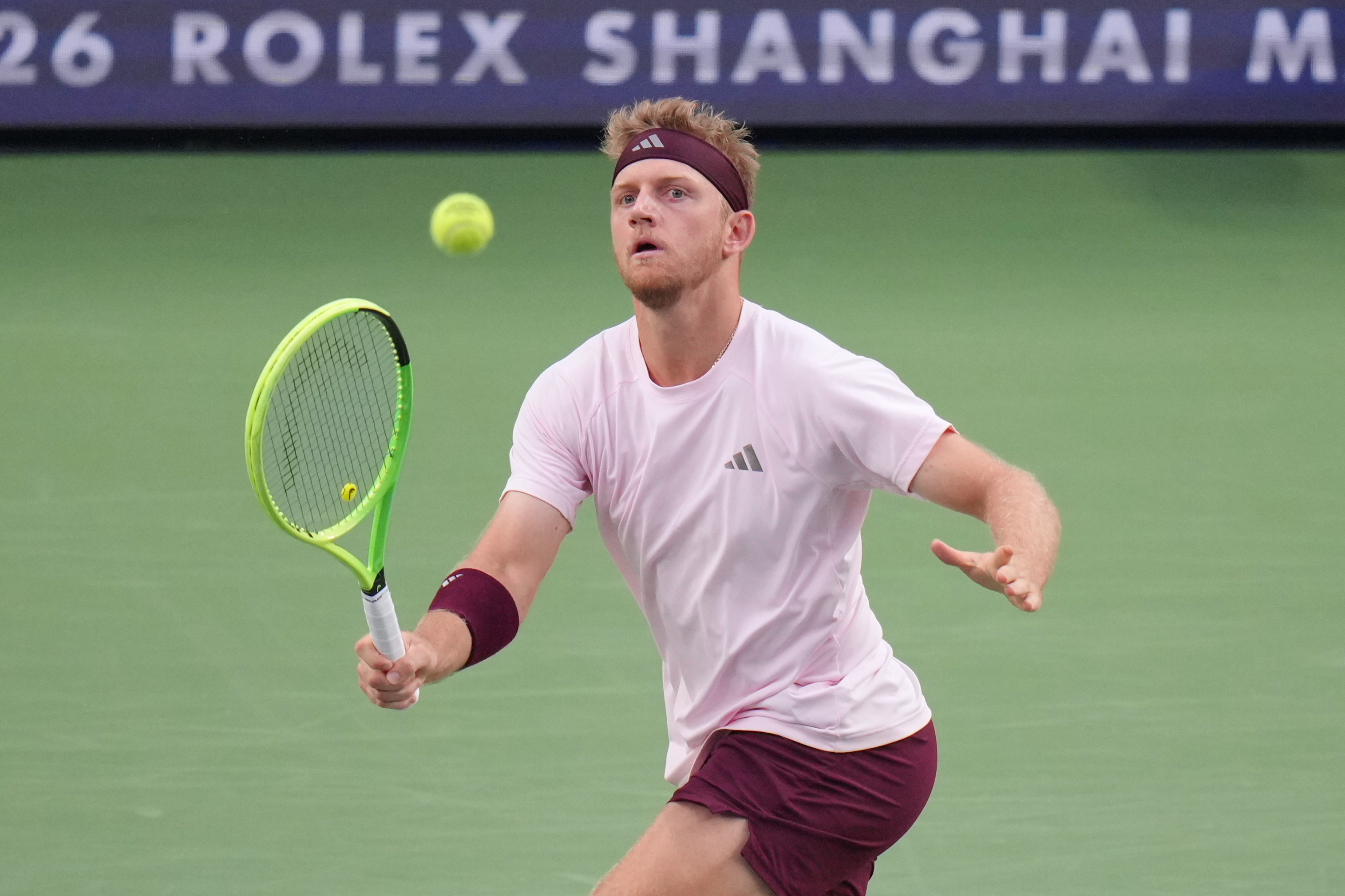 Davidovich Fokina ousts top seed Zverev to reach Shanghai Masters final