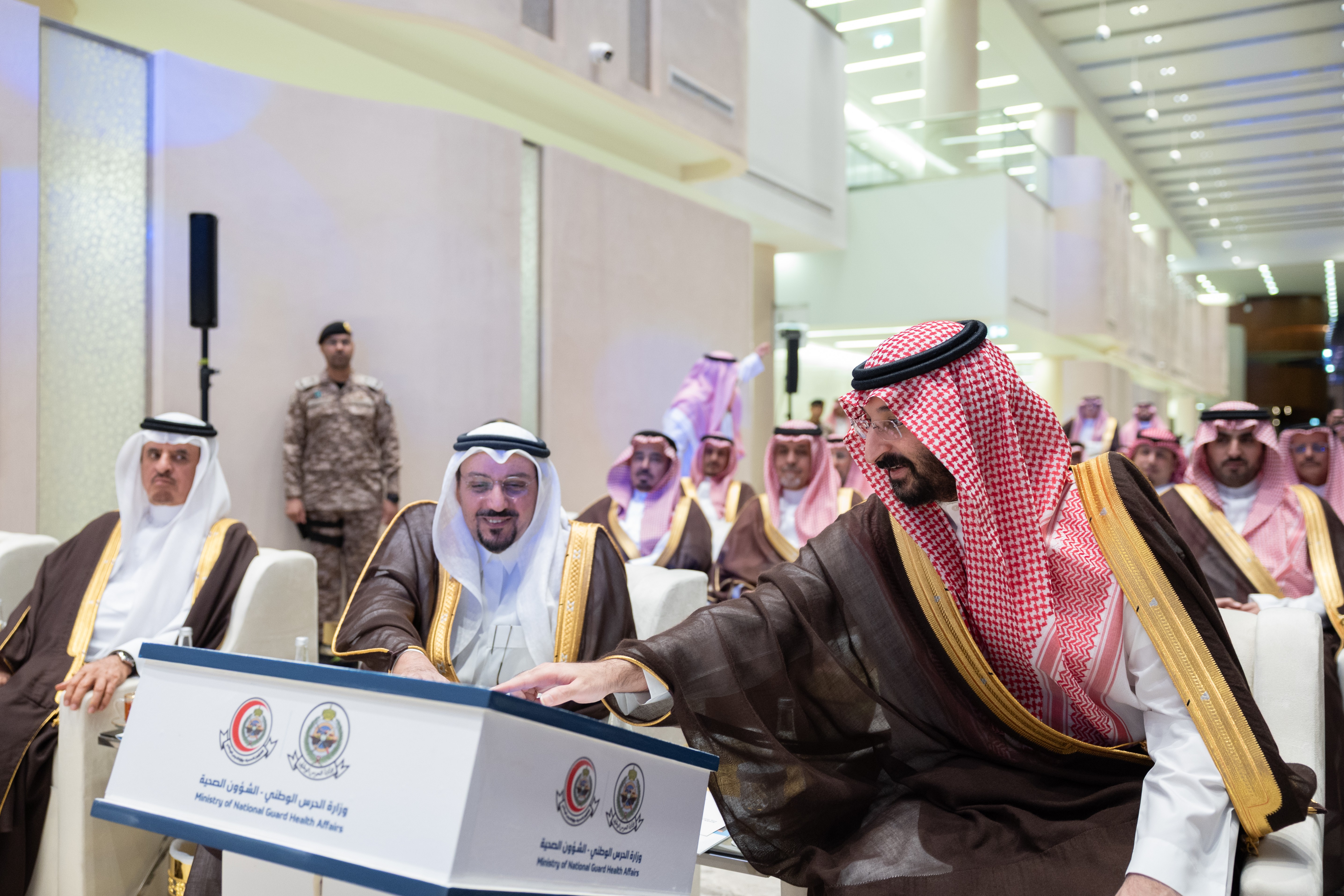 الأمير عبدالله بن بندر يفتتح مستشفى الملك عبدالله التخصصي بالقصيم