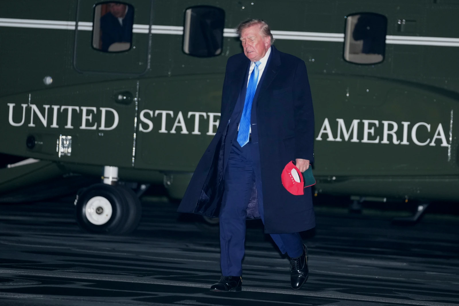 Trump offered to sell arms to China: US ambassador to Fox News