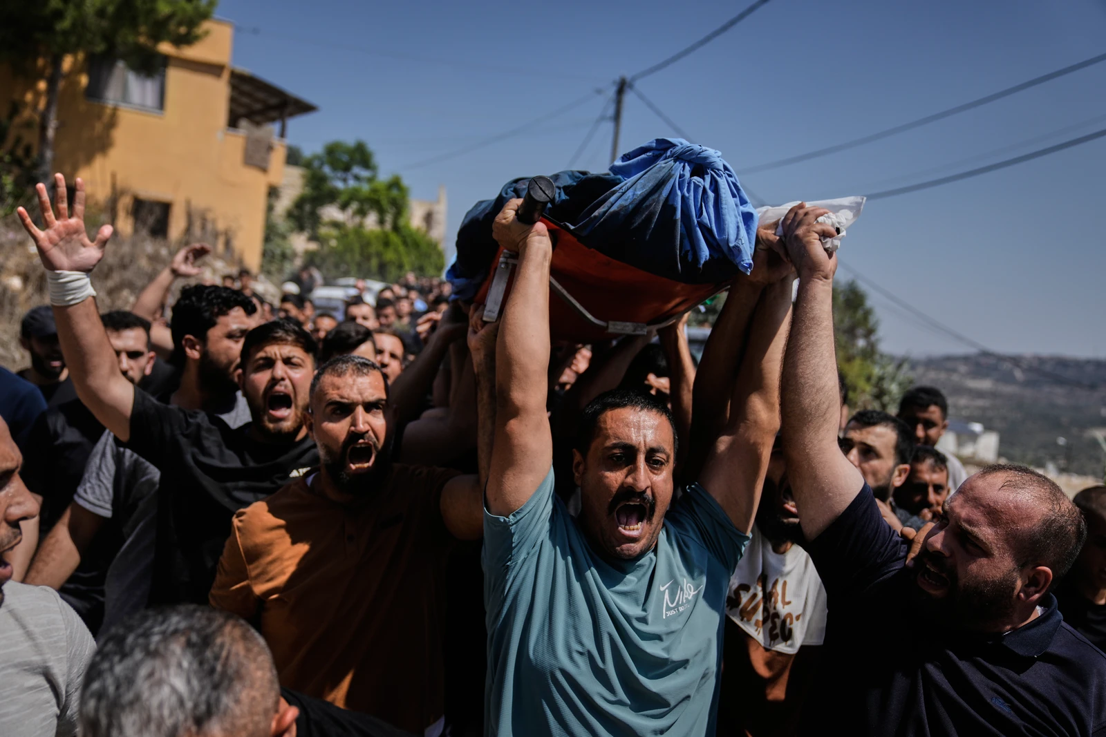 Israeli forces shoot dead Palestinian man in West Bank raid