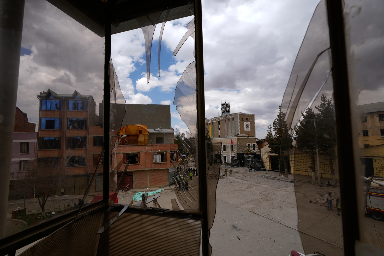 Two dead, 14 people missing after Bolivia army base blasts