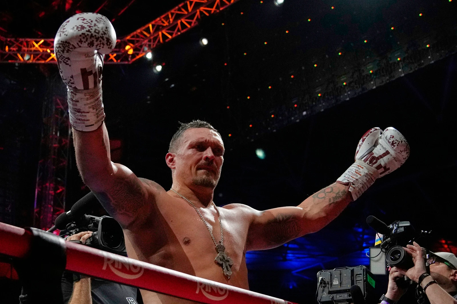 Usyk won’t be a ‘back-up plan’ after Fury suggests fight with Joshua is off